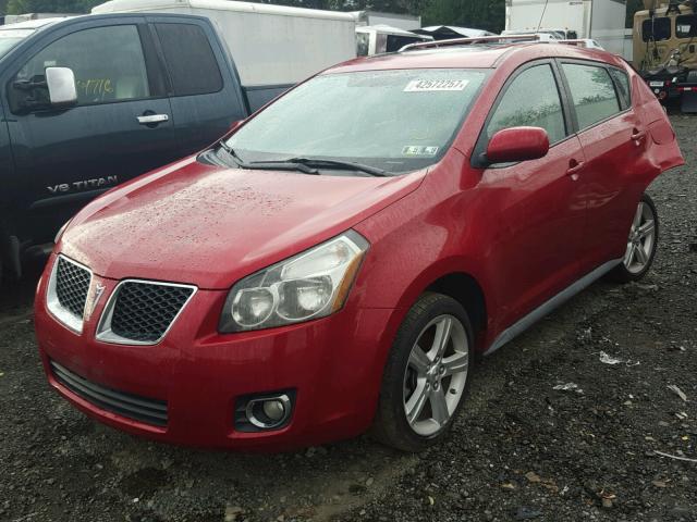 5Y2SM67059Z450144 - 2009 PONTIAC VIBE RED photo 2