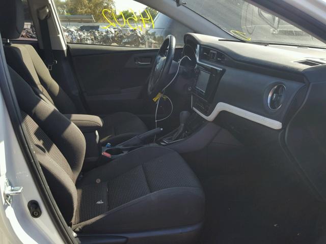 JTNKARJE7GJ519566 - 2016 TOYOTA SCION IM GRAY photo 5