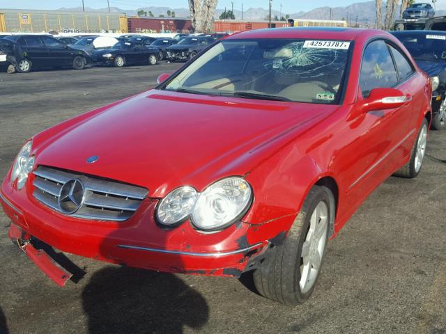 WDBTJ56H78F243011 - 2008 MERCEDES-BENZ CLK RED photo 2