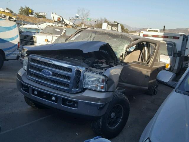 1FTSW21PX5EB45331 - 2005 FORD F250 SUPER BEIGE photo 2