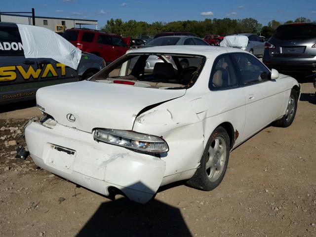 JT8CD32ZXT0033802 - 1996 LEXUS SC WHITE photo 4