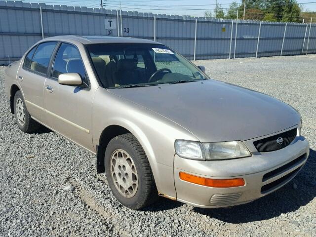 JN1CA21D1TM423936 - 1996 NISSAN MAXIMA BEIGE photo 1