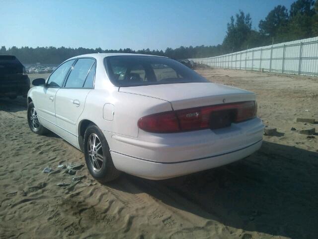 2G4WB52KX31167583 - 2003 BUICK REGAL WHITE photo 3