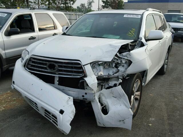 JTEDS43A682026766 - 2008 TOYOTA HIGHLANDER WHITE photo 2