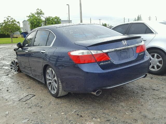 1HGCR2F57FA000745 - 2015 HONDA ACCORD BLUE photo 3