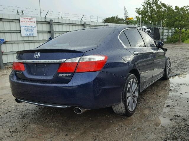 1HGCR2F57FA000745 - 2015 HONDA ACCORD BLUE photo 4