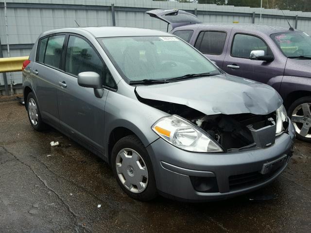 3N1BC13E78L426587 - 2008 NISSAN VERSA GRAY photo 1