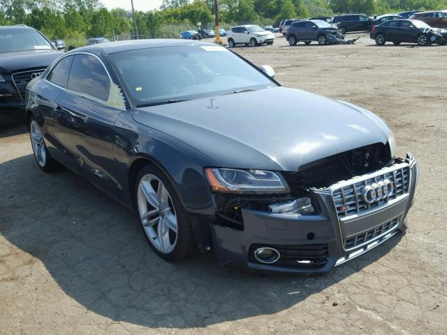 WAURV78T19A009861 - 2009 AUDI S5 QUATTRO GRAY photo 1