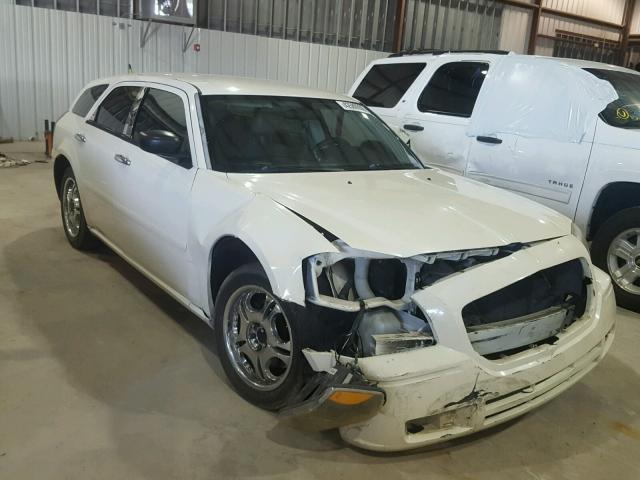 2D4FV48VX5H155955 - 2005 DODGE MAGNUM SXT WHITE photo 1