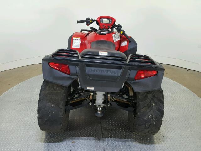 1HFTE3308G4100450 - 2016 HONDA TRX680 FA RED photo 9