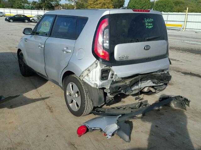 KNDJN2A23F7792212 - 2015 KIA SOUL SILVER photo 3