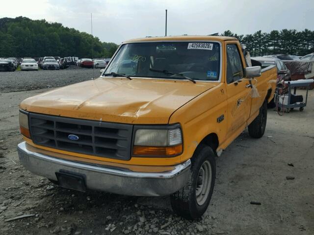 1FTEF25H2PNB02489 - 1993 FORD F250 YELLOW photo 2