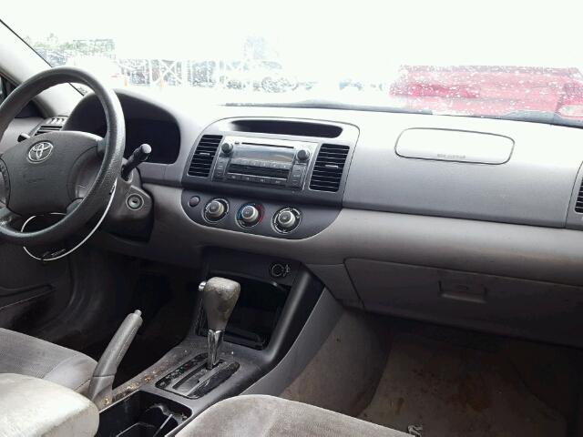 4T1BE32K96U144461 - 2006 TOYOTA CAMRY LE 银色 照片 9