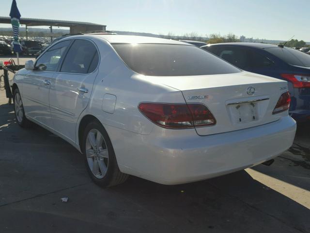 JTHBA30G255131282 - 2005 LEXUS ES 330 WHITE photo 3