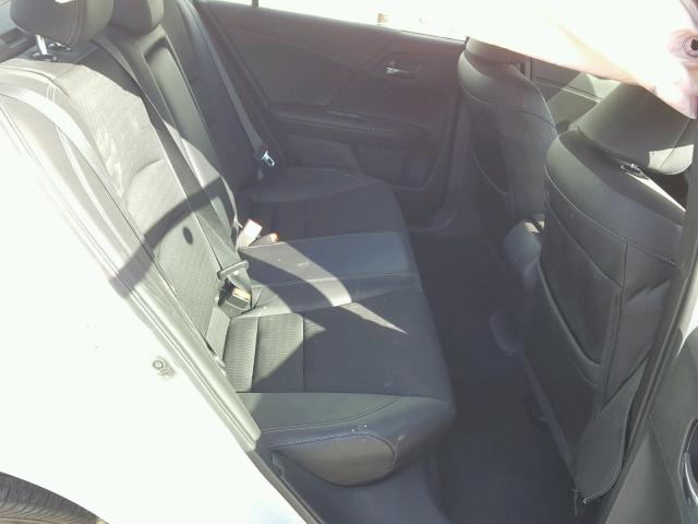 1HGCR2F50GA171080 - 2016 HONDA ACCORD SPO WHITE photo 6