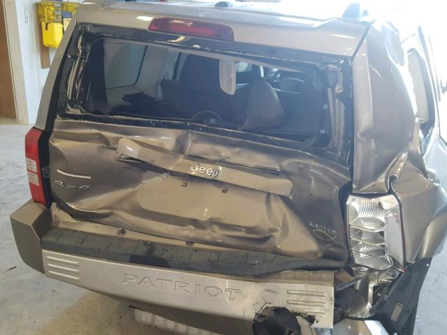 1J8FF48W38D759599 - 2008 JEEP PATRIOT LI TAN photo 9