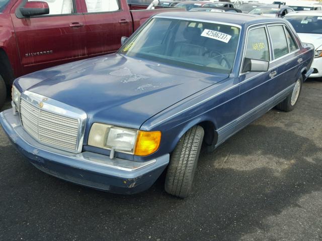 WDBCA25D1LA523624 - 1990 MERCEDES-BENZ 300 SEL BLUE photo 2