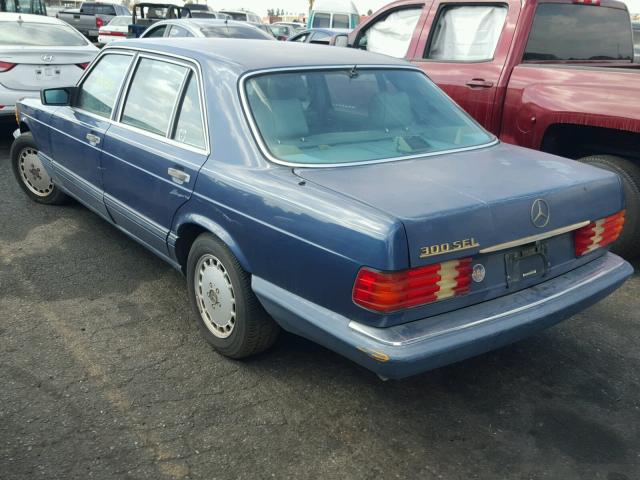 WDBCA25D1LA523624 - 1990 MERCEDES-BENZ 300 SEL BLUE photo 3