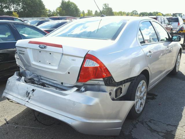 3FAHP0HA2BR167349 - 2011 FORD FUSION SILVER photo 4