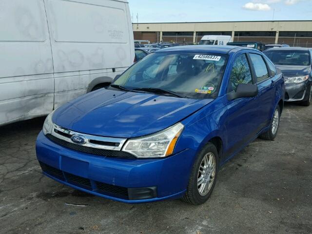 1FAHP3FN9BW136765 - 2011 FORD FOCUS SE BLUE photo 2