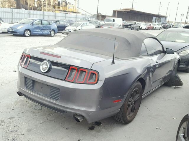 1ZVBP8EM0D5214197 - 2013 FORD MUSTANG GRAY photo 4