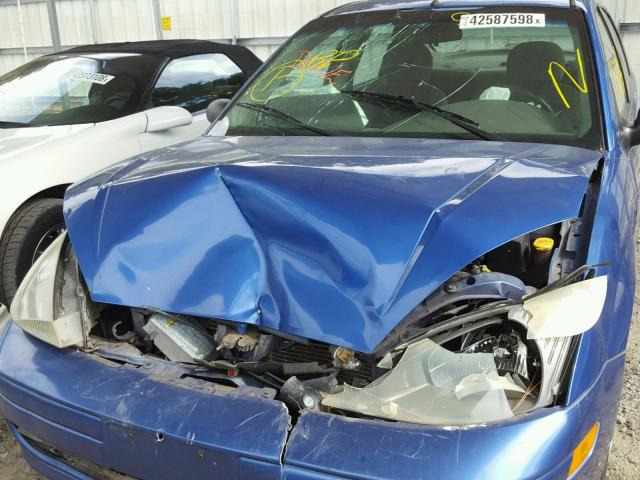 1FAFP34323W325462 - 2003 FORD FOCUS SE C BLUE photo 9