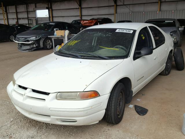 1B3EJ46X9WN214237 - 1998 DODGE STRATUS WHITE photo 2