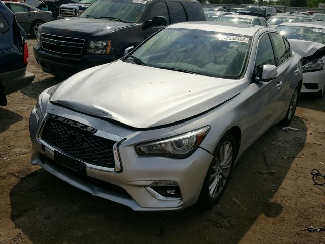 JN1EV7AR7JM444096 - 2018 INFINITI Q50 LUXE SILVER photo 2