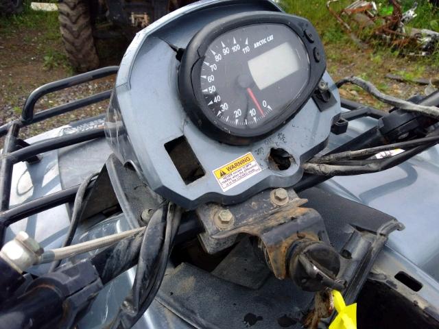 4UF09ATV79T217276 - 2009 ARCTIC CAT 700 GRAY photo 8