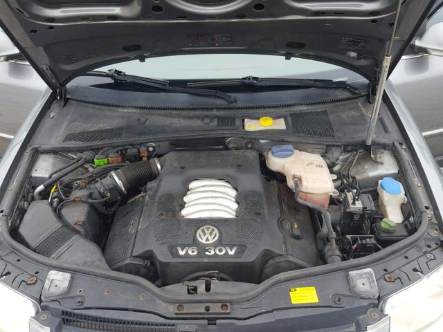 WVWRH63B94P244677 - 2004 VOLKSWAGEN PASSAT GLX SILVER photo 7