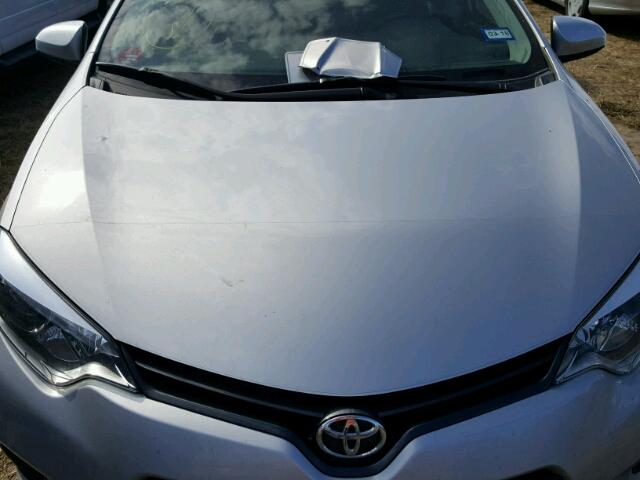 5YFBURHE1FP235524 - 2015 TOYOTA COROLLA L SILVER photo 7