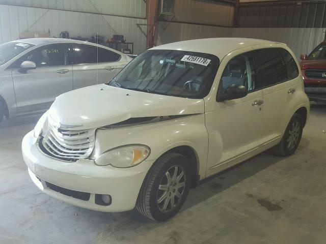 3A8FY58B58T187314 - 2008 CHRYSLER PT CRUISER WHITE photo 2