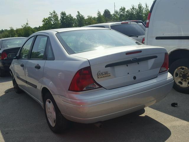 1FAFP33ZX3W302355 - 2003 FORD FOCUS LX SILVER photo 3