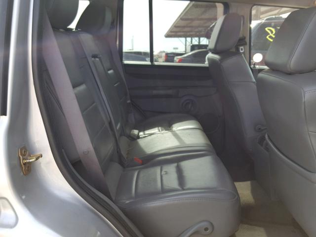 1J8HG48P47C527919 - 2007 JEEP COMMANDER SILVER photo 6