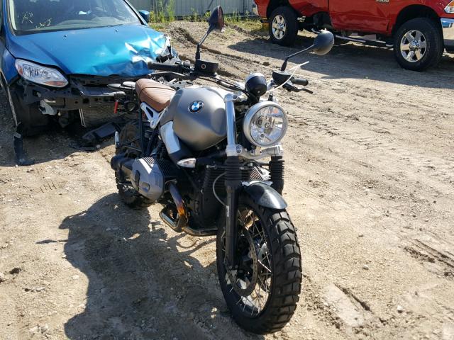 WB10J3301HZ794215 - 2017 BMW R NINE T S SILVER photo 1