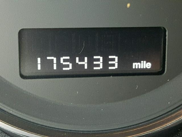 1J8HG58T69C539706 - 2009 JEEP COMMANDER BLACK photo 8