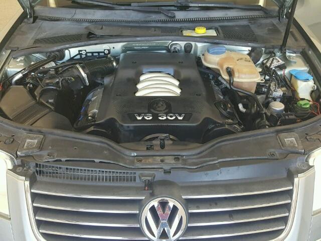 WVWRU63B65E040413 - 2005 VOLKSWAGEN PASSAT GLX GRAY photo 7