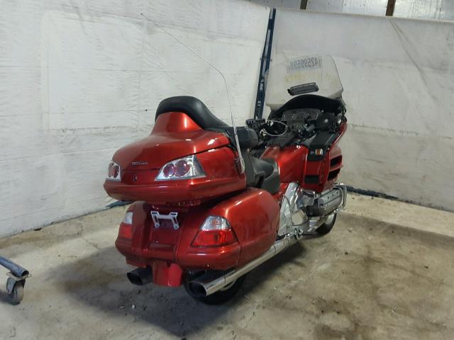 1HFSC47F18A709212 - 2008 HONDA GL1800 RED photo 4