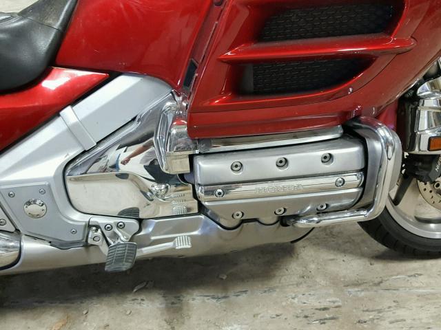 1HFSC47F18A709212 - 2008 HONDA GL1800 RED photo 7