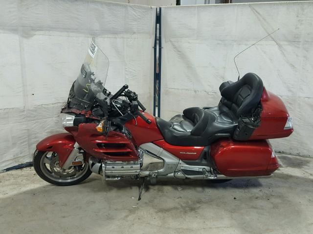 1HFSC47F18A709212 - 2008 HONDA GL1800 RED photo 9