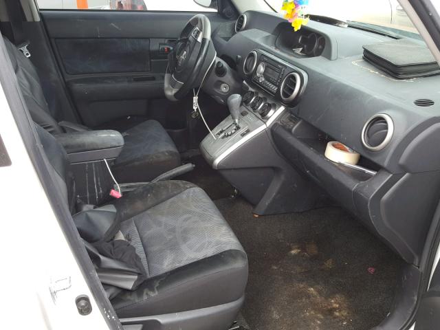 JTLZE4FE8B1121430 - 2011 TOYOTA SCION XB Ақ фото 5