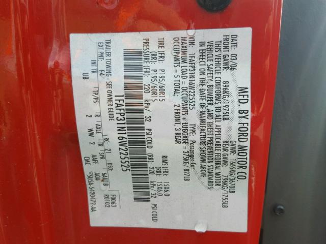 1FAFP31N16W225525 - 2006 FORD FOCUS ZX3 RED photo 10
