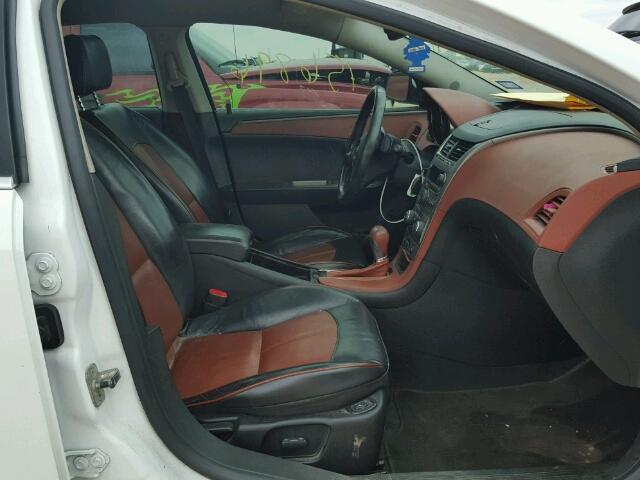 1G1ZK57729F136473 - 2009 CHEVROLET MALIBU LTZ 白色 照片 5
