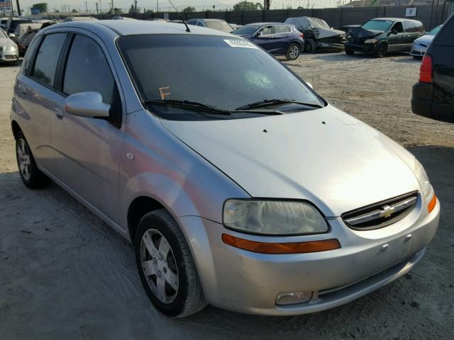 KL1TD66648B084492 - 2008 CHEVROLET AVEO BASE Srebrny zdjęcie 1