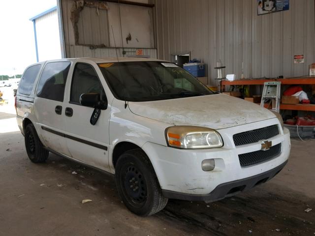 1GNDV23W78D108917 - 2008 CHEVROLET UPLANDER L WHITE photo 1