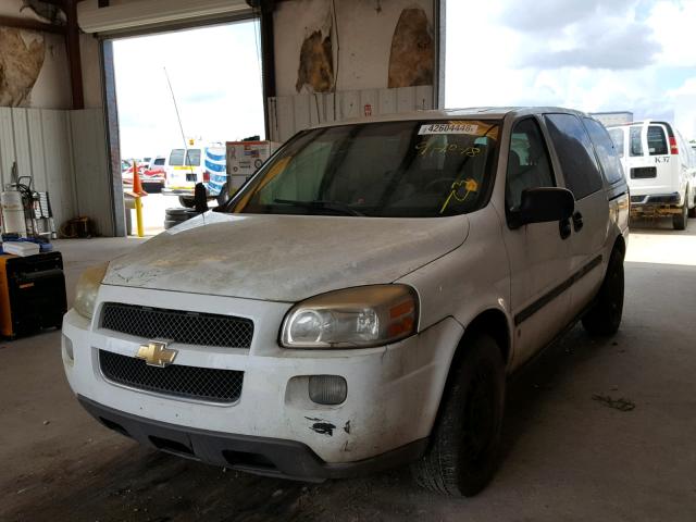 1GNDV23W78D108917 - 2008 CHEVROLET UPLANDER L 白色 照片 2