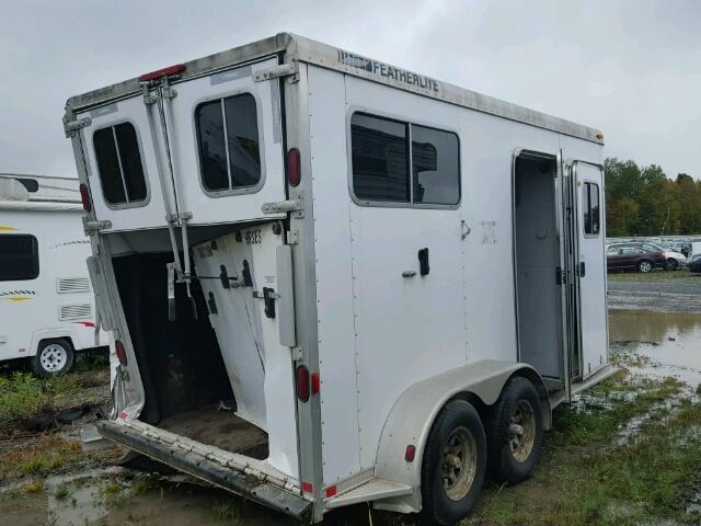 4FGA115237C104566 - 2007 FEATHERLITE MFG INC HORSETRAIL WHITE photo 4