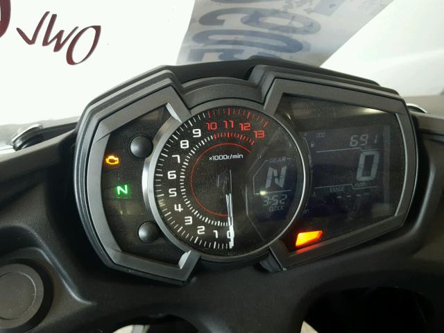 JKAEXEJ17JDA02390 - 2018 KAWASAKI EX650 J ვერცხლისფერი ფოტო 8