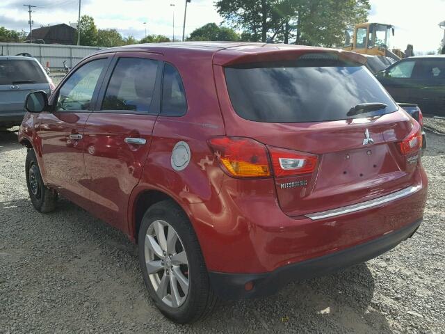 4A4AR3AU8EE027785 - 2014 MITSUBISHI OUTLANDER RED photo 3