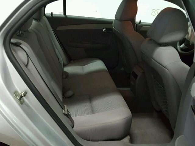 1G1ZB5E17BF206411 - 2011 CHEVROLET MALIBU LS Gümüş foto 6